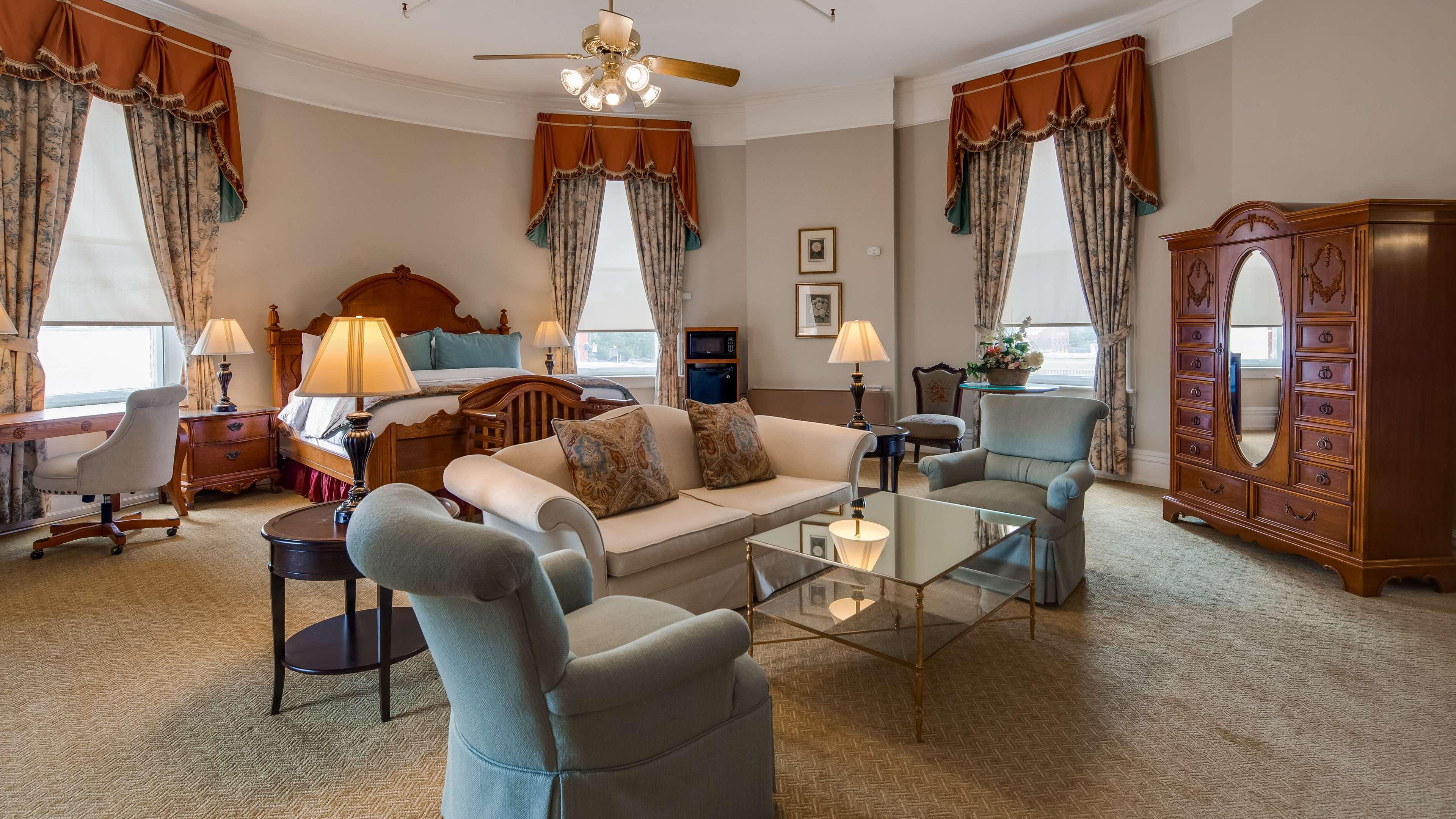 Windsor Hotel, Ascend Hotel Collection Americus Ngoại thất bức ảnh