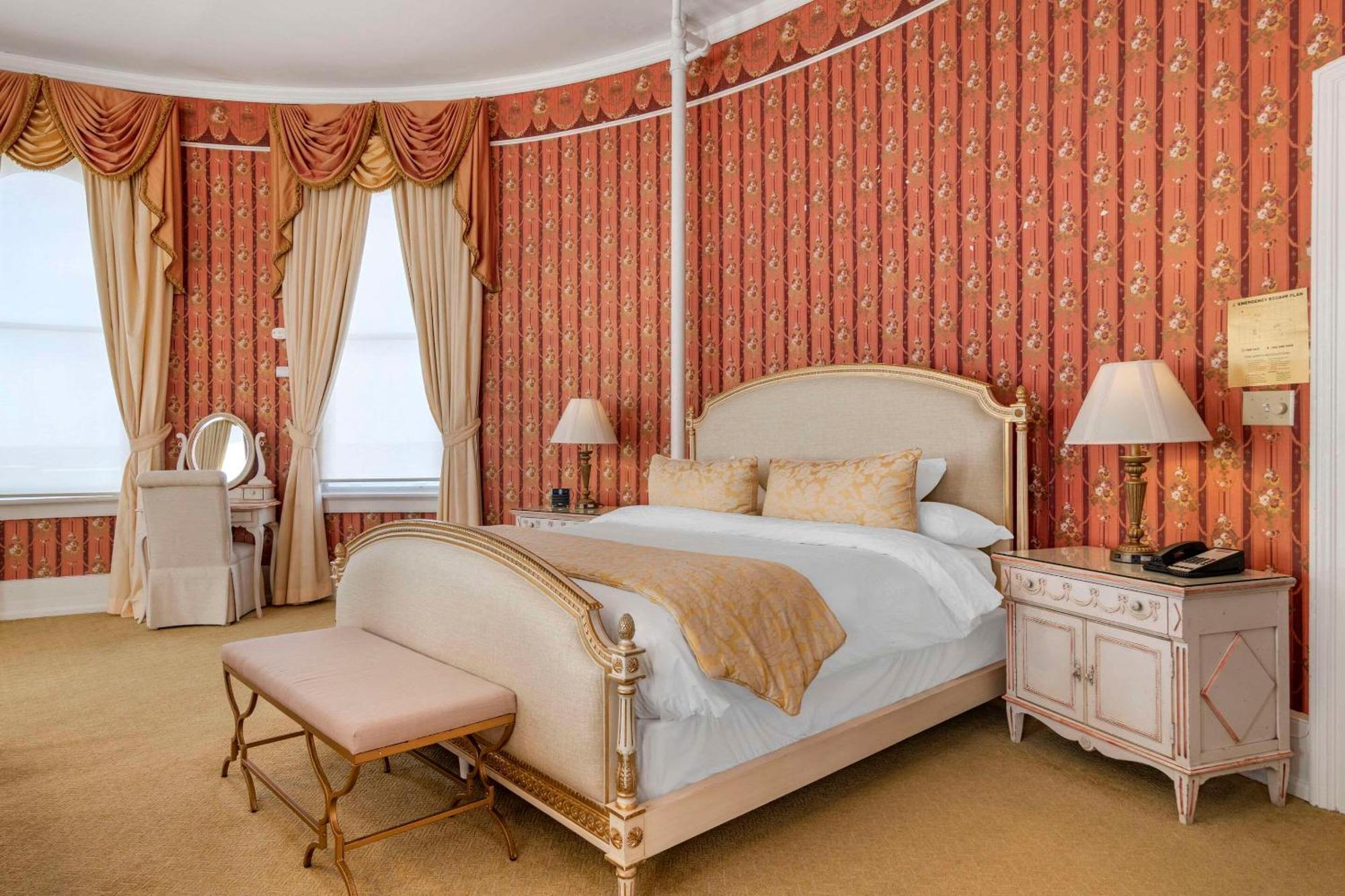 Windsor Hotel, Ascend Hotel Collection Americus Ngoại thất bức ảnh